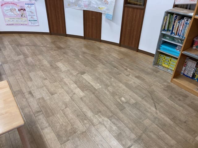 公共施設 廊下定期清掃 施工後
